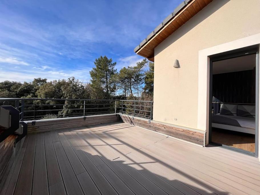 Du Reve O Naturel - Maison De Vacances Entre Gorges De L'Ardeche Et Gard Saint-Julien-de-Peyrolas Экстерьер фото